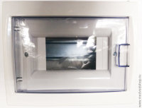 Корпус навесной пластик 6мод. рейка с дверцей белый 147,7х176х101мм Светоприбор